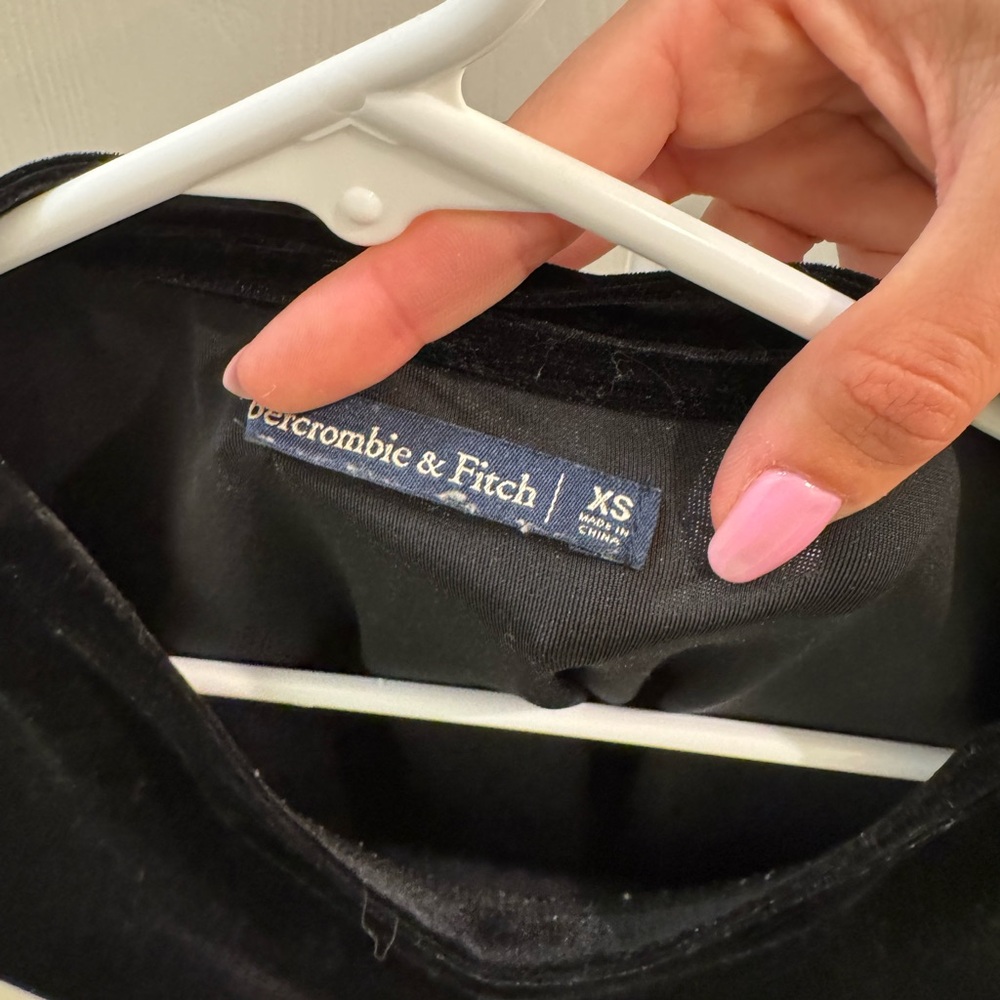 Abercrombie & Fitch Elegant Velvet Black Top